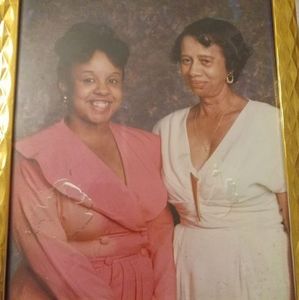 Meet your Posher, Crystal hope